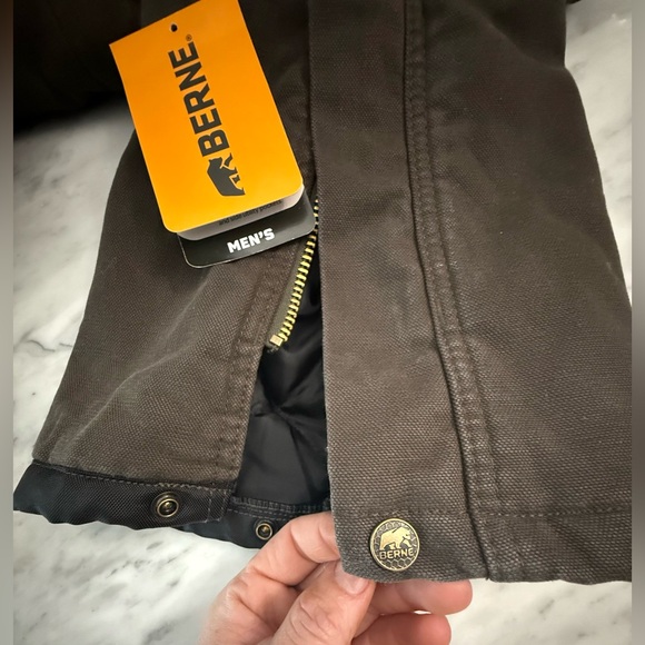 Like New! MOVING! EVYTHNG MUsT GO! Berne Men Insulated Washed Duck Bibs Overall - Picture 8 of 16